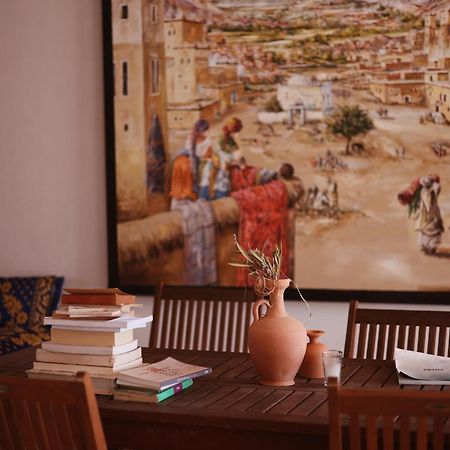 فندق Monkey Fingers House By Fatima Mellal تنغير المظهر الخارجي الصورة